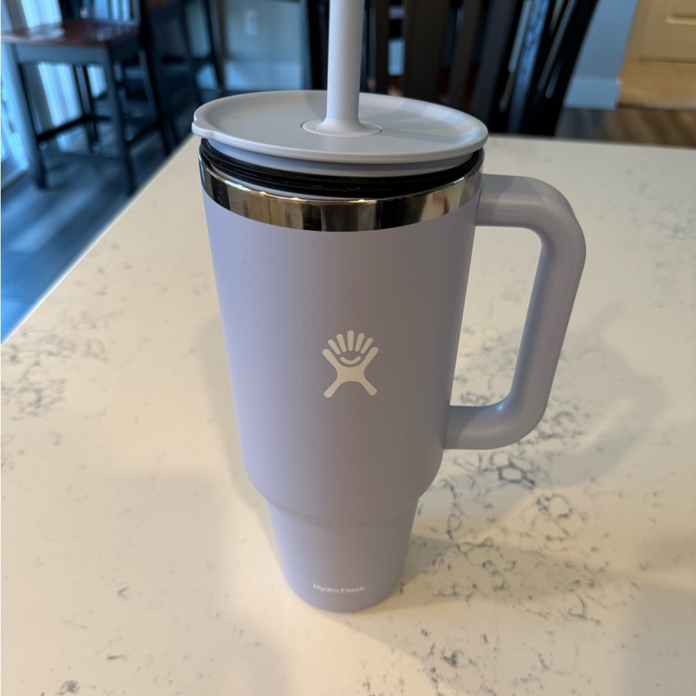 Light blue/ periwinkle Hydroflask Tumbler
